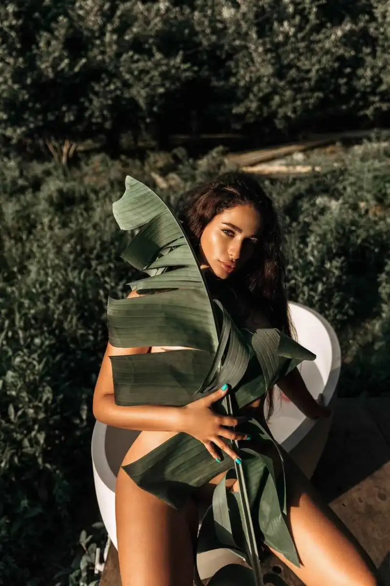 Adel Escort in Berlin