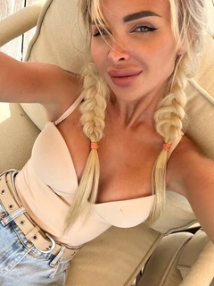 Alisa escort in Munich
