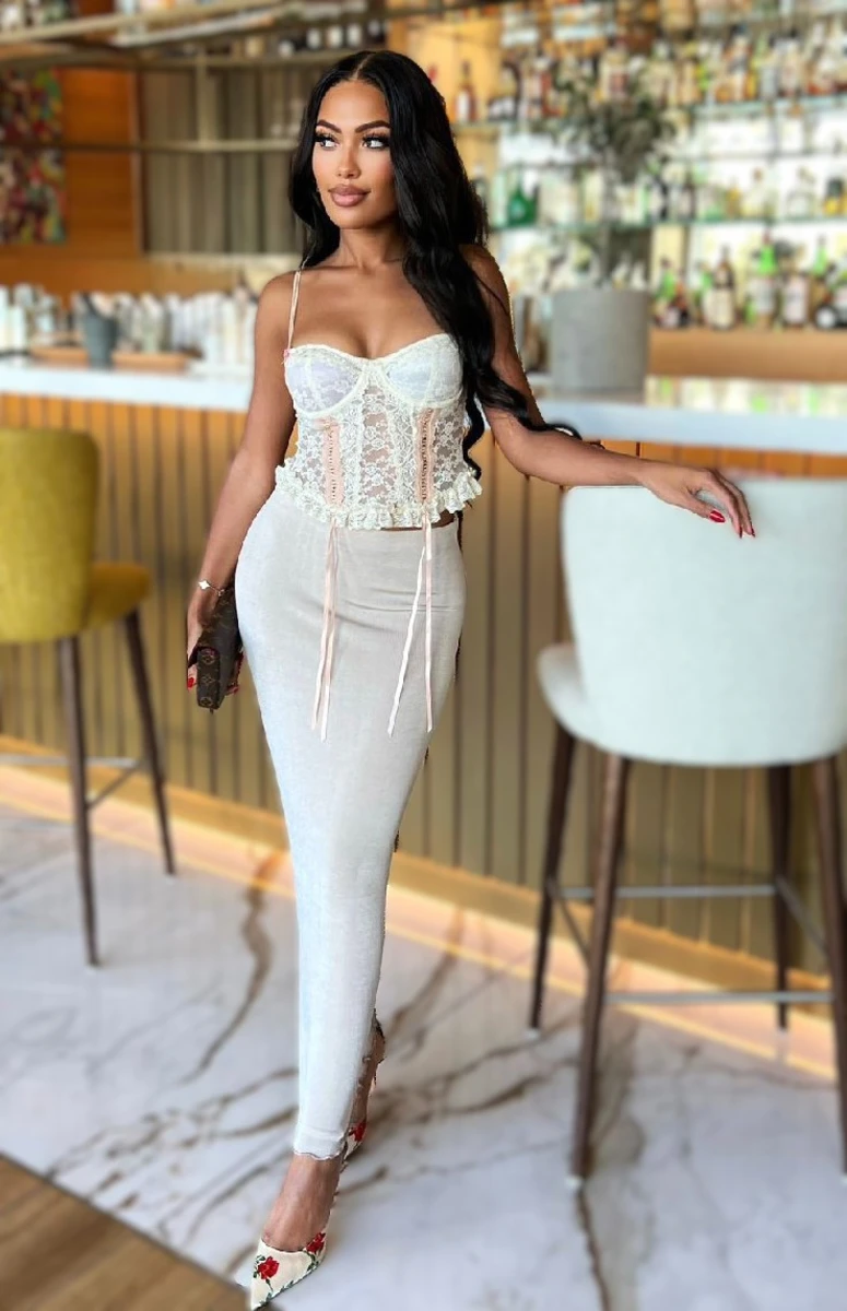 Cassie escort in Munich