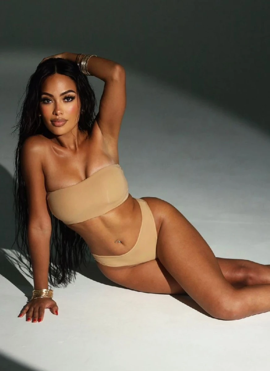 Cassie escort in Munich