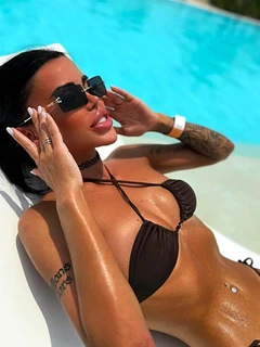 Elli escort in Munich