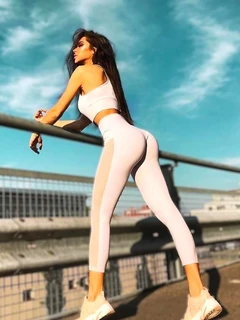 Emilia escort in Munich