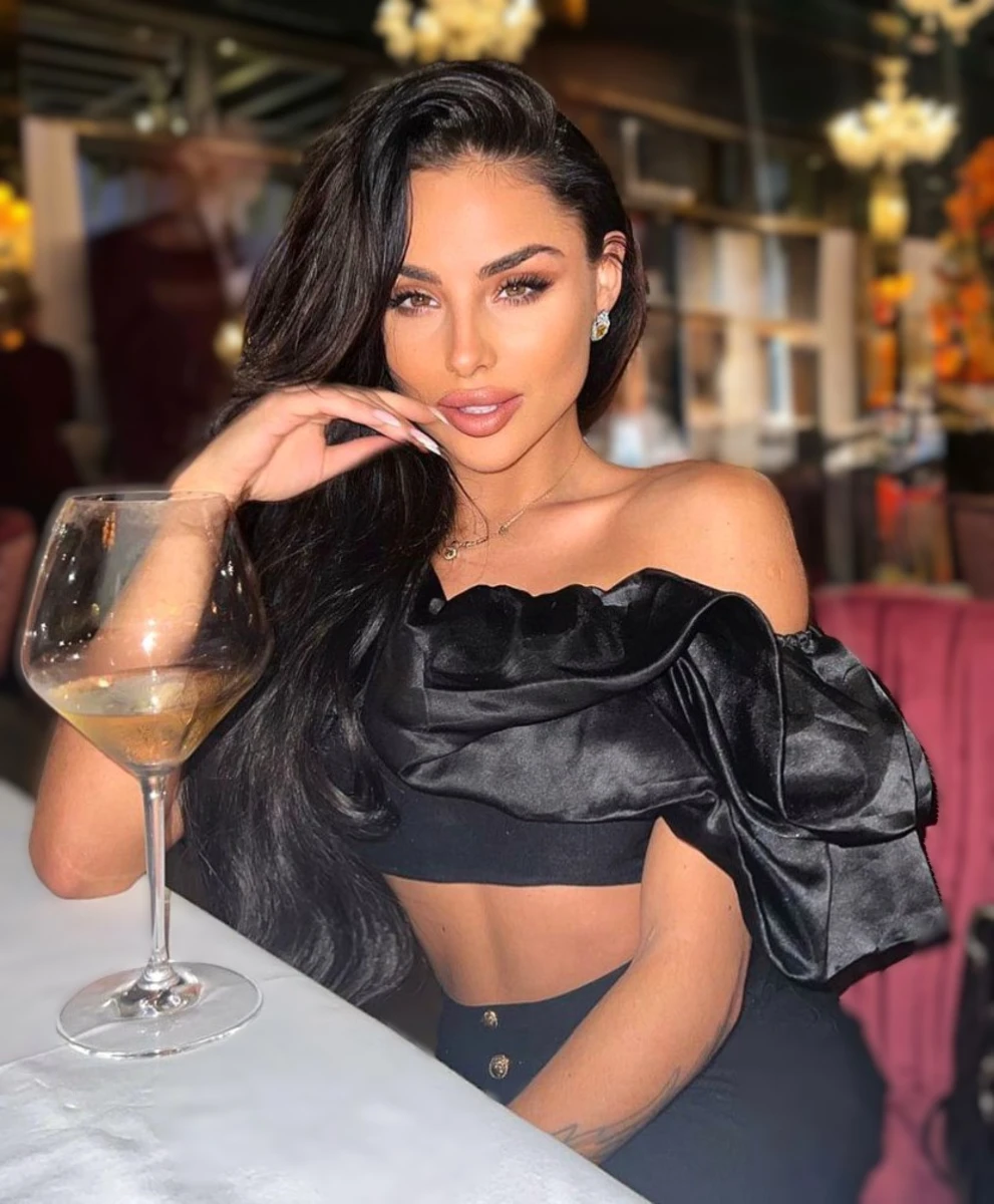 Eva escort in Munich