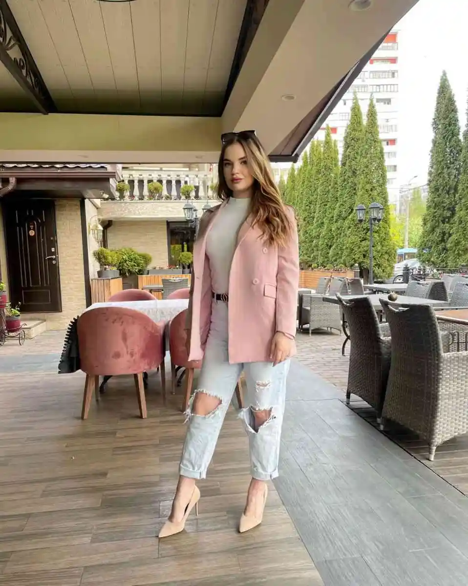 Malika escort in Munich