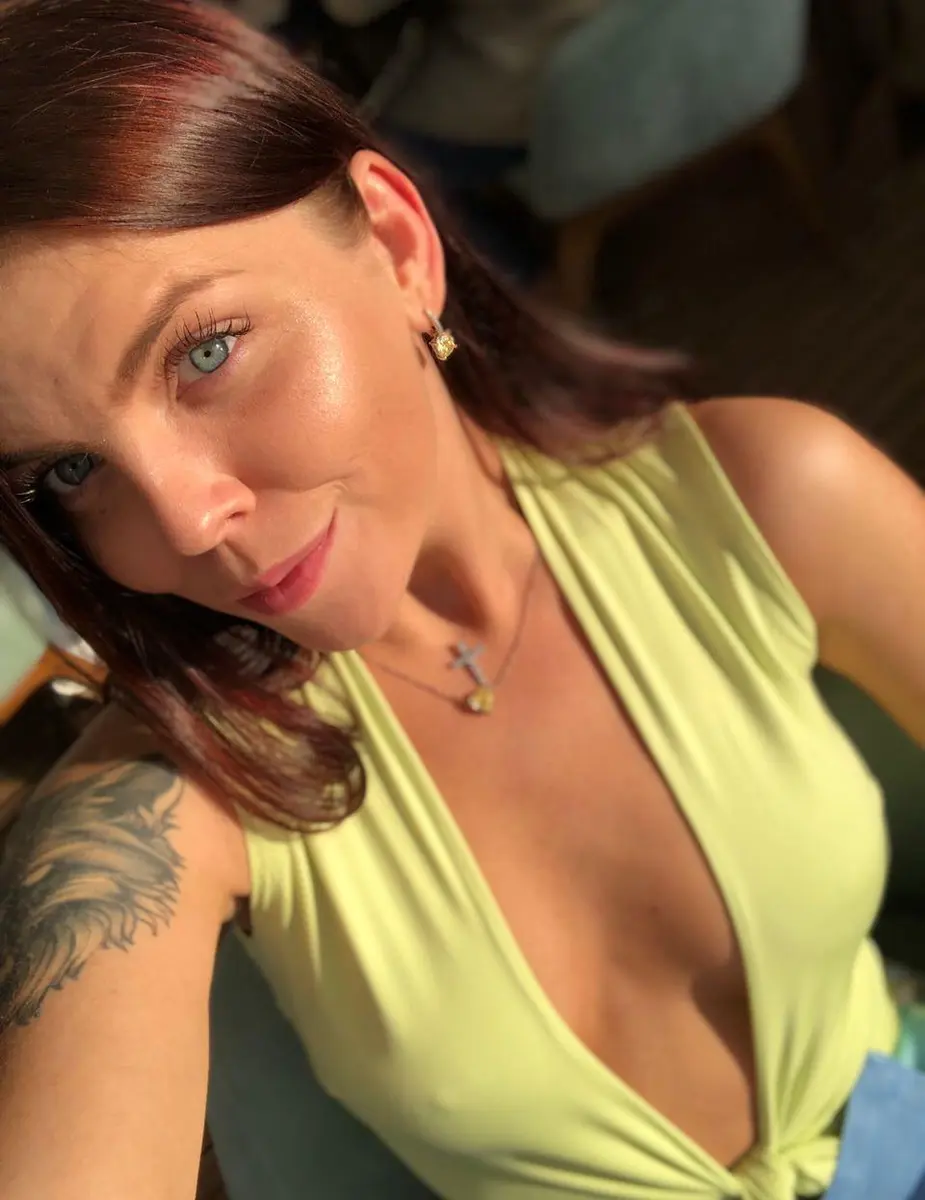 Oksana escort in Munich