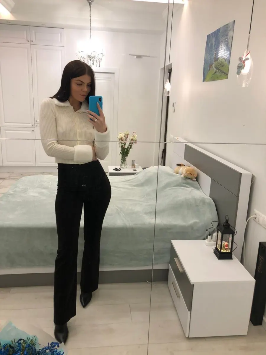 Oksana escort in Munich
