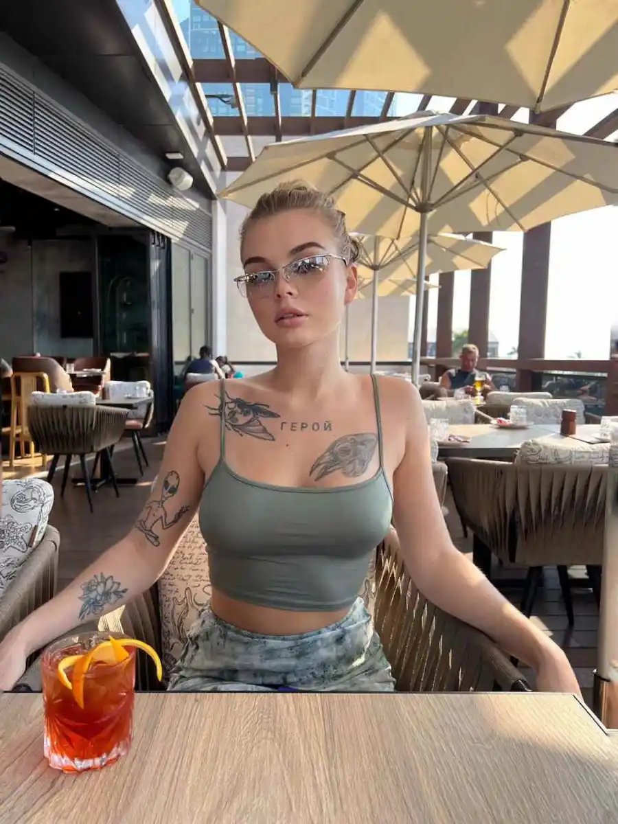 Tasy escort in Munich