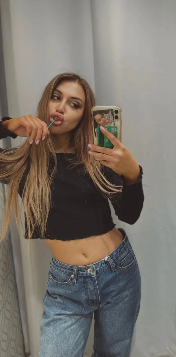 Ulyana escort in Munich