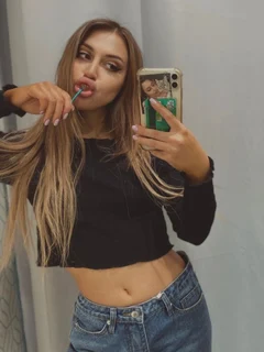 Ulyana escort in Munich