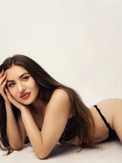 Viktoria escort in Munich