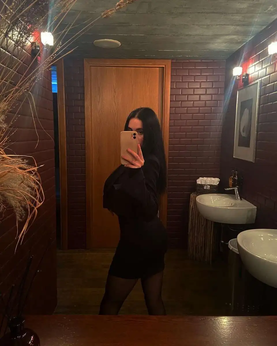 Viola Escort in Berlin