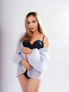 Zarina escort in Munich