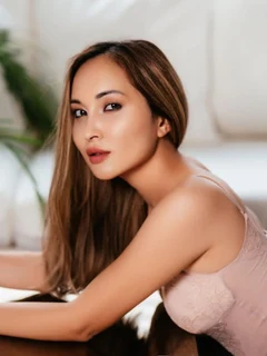Zarina escort in Munich